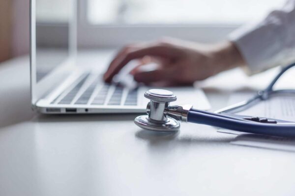 الترجمة المهنية للمستندات الطبية